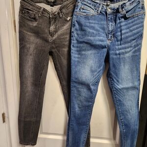 Judy Blue Sz 7 Women’s Skinny Jeans - Black and Blue Denim Lot